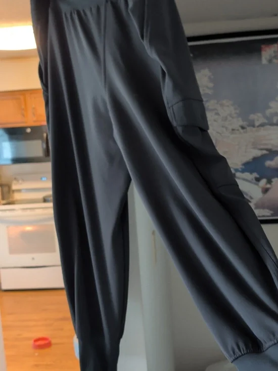 Great Athleta Cargo Joggers!! - Picture 3 of 5